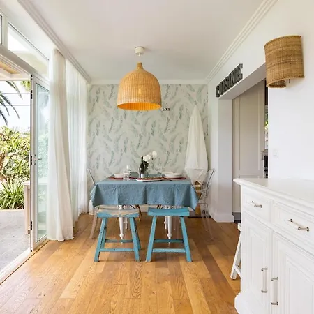 Views Spacious Holiday home